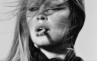Terry O'Neill: Brigitte Bardot, Spain, 1971 Gelatin silver print Signed on recto 150 x 101 cm