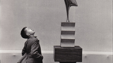 René Burri: Sculpture by Brancusi, Kunsthaus Zürich, 1955